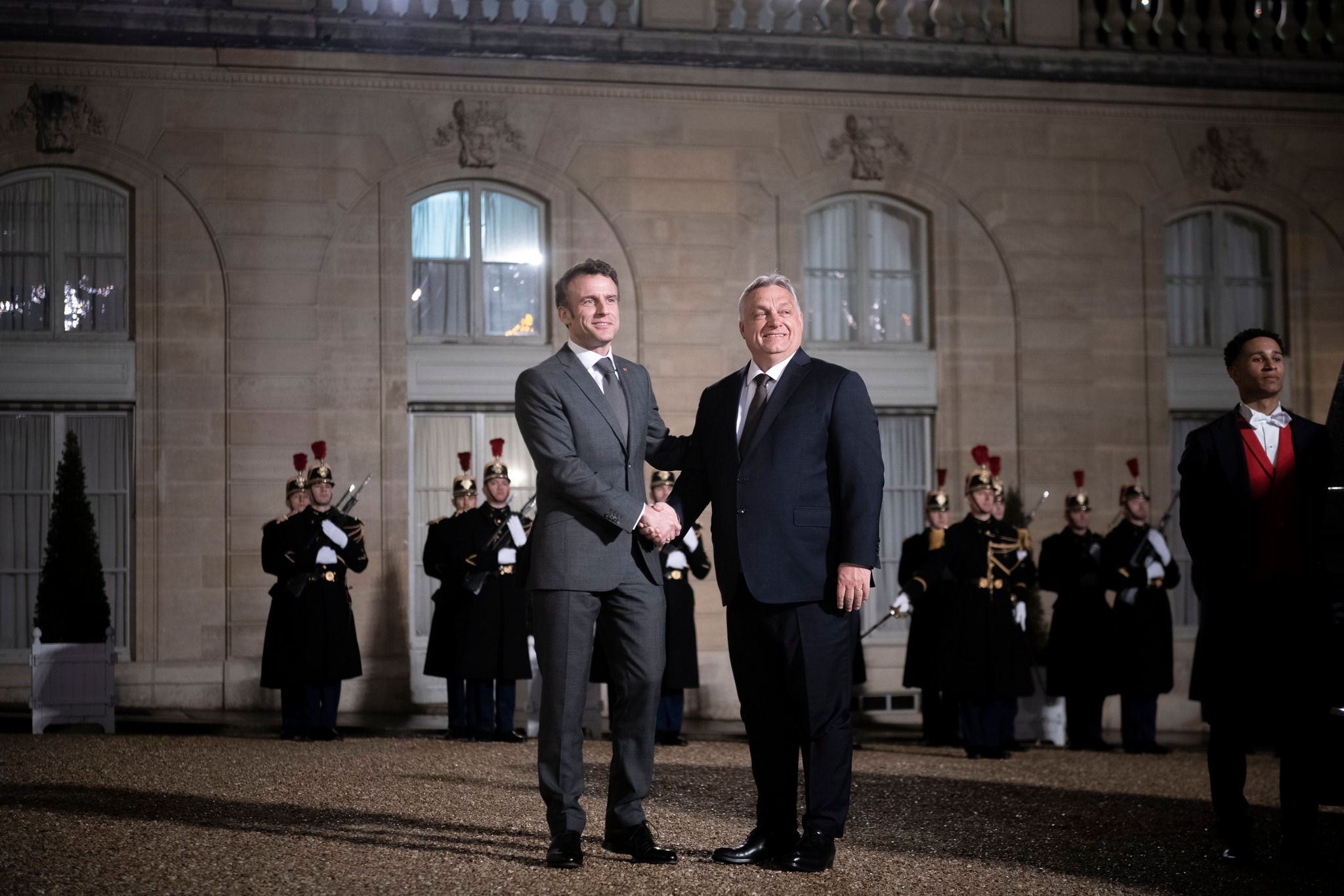 Magyar-francia csúcstalálkozó Párizsban. Emmanuel Macron fogadta Orbán Viktort az Elysée-palotában.